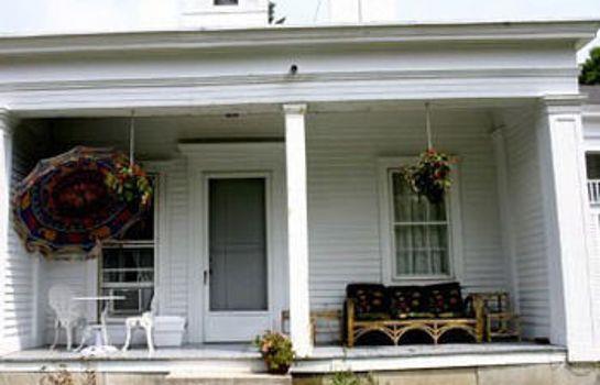 House of 1833 Bed and Breakfast