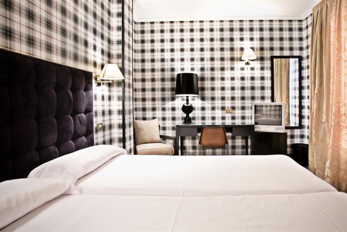 Hotel Clarin