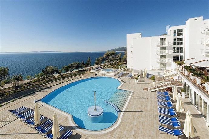 Lanterna Apartments Rabac