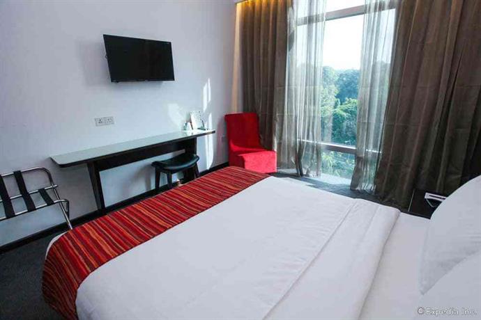 Hotel Chancellor Orchard Singapore Compare Deals