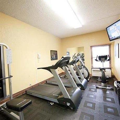 Baymont Inn Suites Alexandria Compare Deals