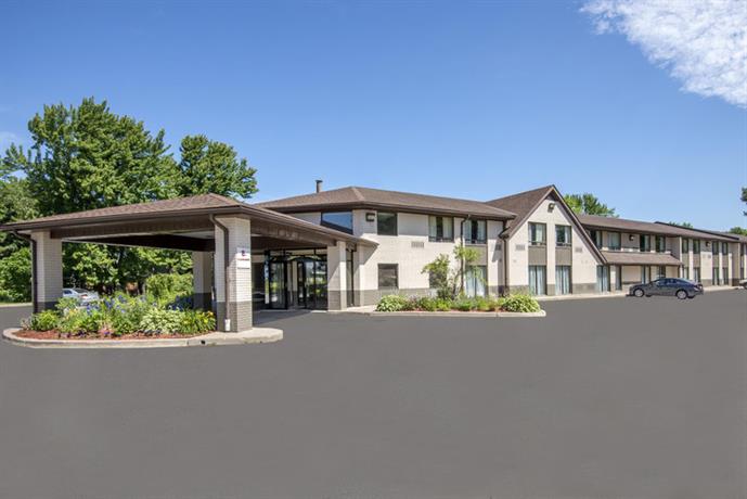 Hotels In North Bay Ontario On Lakeshore Drive Hotels In North Bay Ontario On Lakeshore Drive