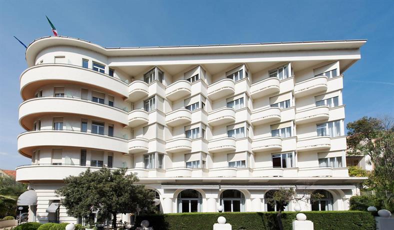 The 1932 Hotel & Spa Cap d'Antibes - MGallery.
