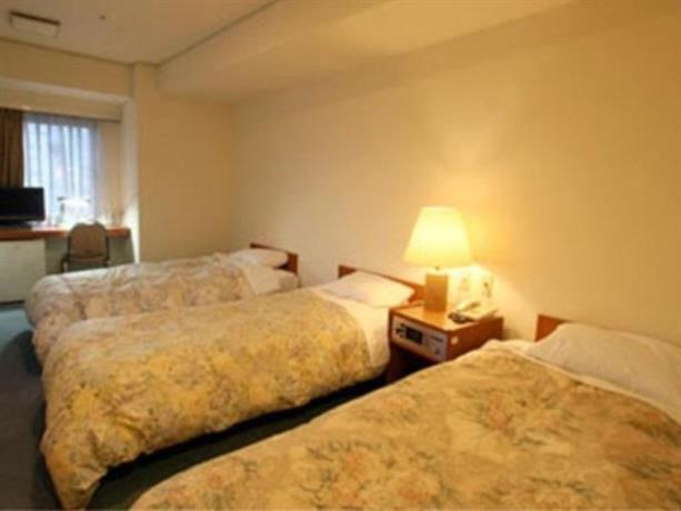 이케부쿠로 로얄 호텔, Ikebukuro Royal Hotel