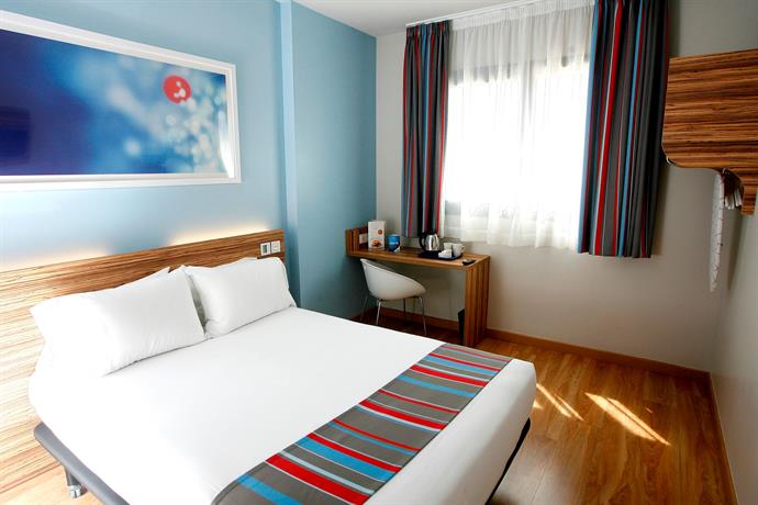 트래블로지 마드리드 알칼라, Travelodge Madrid Alcala