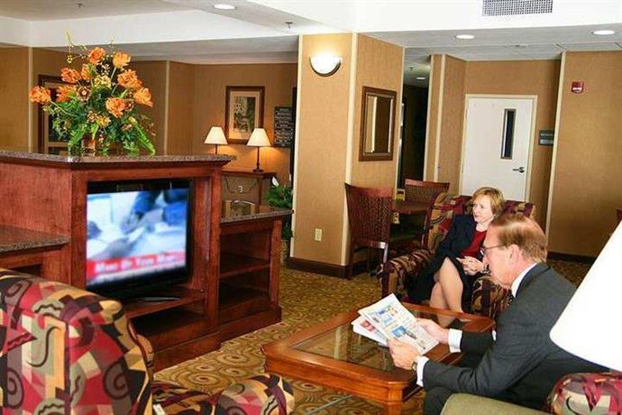Hampton Inn Bismarck Compare Deals