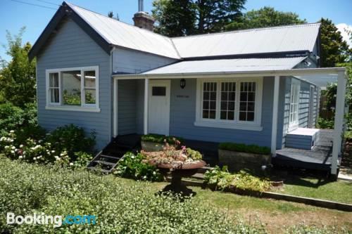 Thb Blackheath Holiday Cabins Hotel In Blackheath