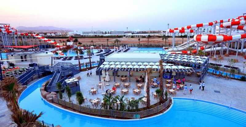 Coral sea waterworld deals