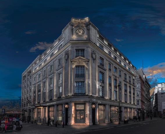 더 트라팔가 세인트 제임스 런던 쿠리오 컬렉션 바이 힐튼, The Trafalgar St James London Curio Collection by Hilton