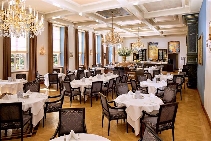 Grand Hotel Karel V, Utrecht - Compare Deals