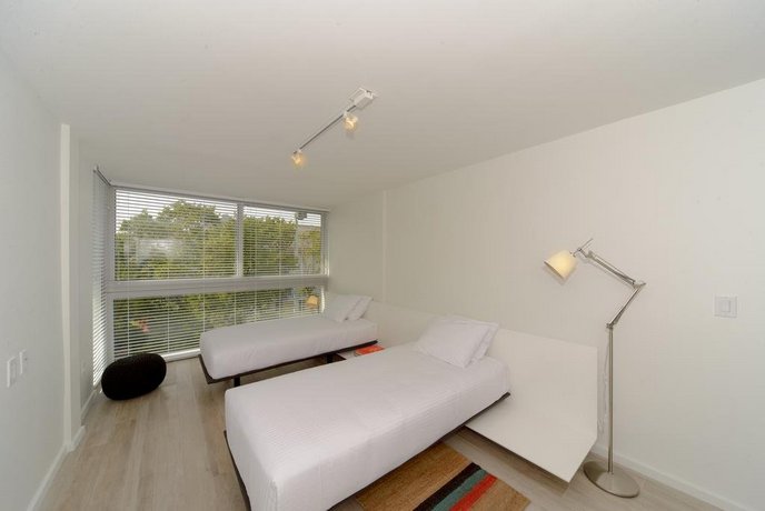 Beach Haus Key Biscayne Contemporary Apartments Compare Deals About Beach Haus Key Biscayne Contemporary Apartments