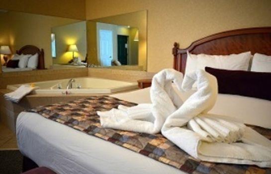 Skaneateles Suites Boutique Hotel