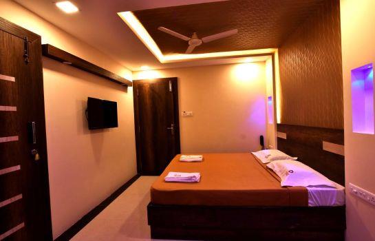 Hotel Metro Kumbakonam Compare Deals - 