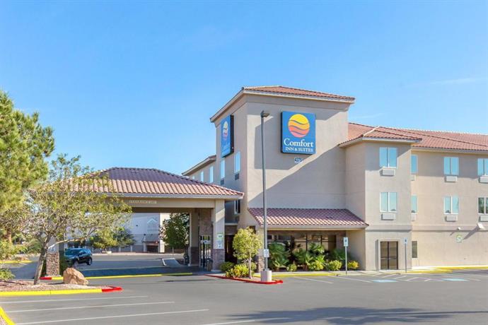 Comfort Inn North Las Vegas Sunrise Manor Compare Deals