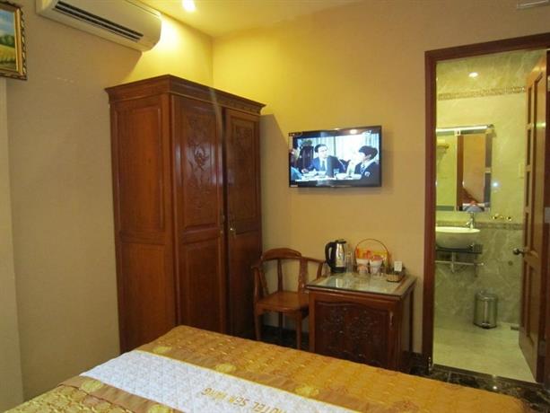 gandhi and ho chi minh comparison Hanoi vs ho chi minh city: which vietnam city is right for you struggling making a decision between hanoi vs ho chi minh for your upcoming trip to vietnam in this article i’m comparing both cities in terms of food, safety, places to visit and overall vibe for you to decide its overall travel potential. gandhi and ho chi minh comparison Hanoi vs ho chi minh city: which vietnam city is right for you struggling making a decision between hanoi vs ho chi minh for your upcoming trip to vietnam in this article i’m comparing both cities in terms of food, safety, places to visit and overall vibe for you to decide its overall travel potential.