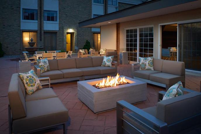 The Kensington Hotel Ann Arbor Compare Deals The Kensington Hotel Ann Arbor