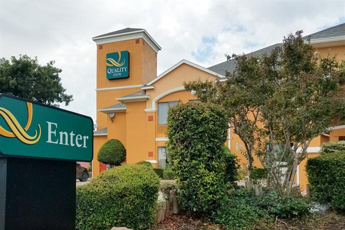 Quality Inn Hillsboro Tx Compare Deals