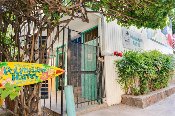 Polynesian Hostel Beach Club Honolulu Compare Deals Polynesian Hostel Beach Club Honolulu Compare Deals