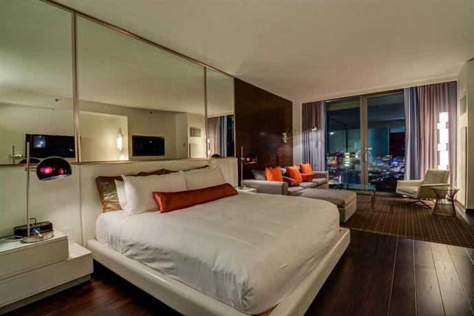 Palms Place Suite With Strip View Las Vegas Compare Deals