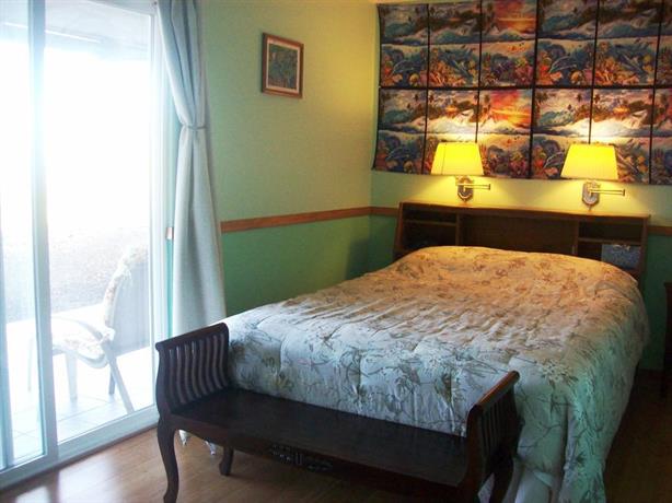 Mango Sunset Bed and Breakfast Inn at Lyman Kona Coffee Farm