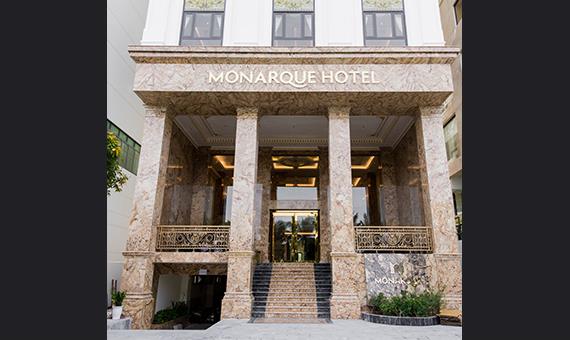 모나르끄 호텔 다낭, Monarque Hotel Danang