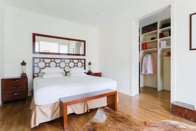 Onefinestay - Soho Apartments