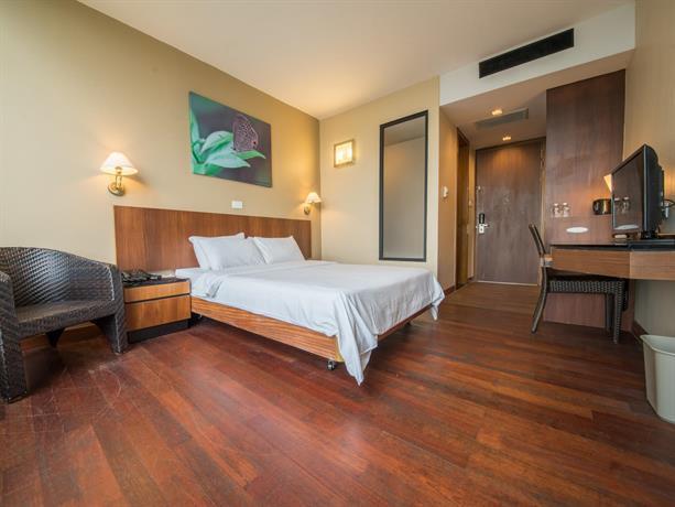 Siloso Beach Resort Sentosa Sentosa Island Photos Reviews Deals