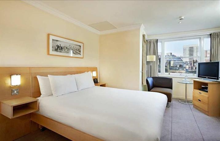 Hilton London Green Park