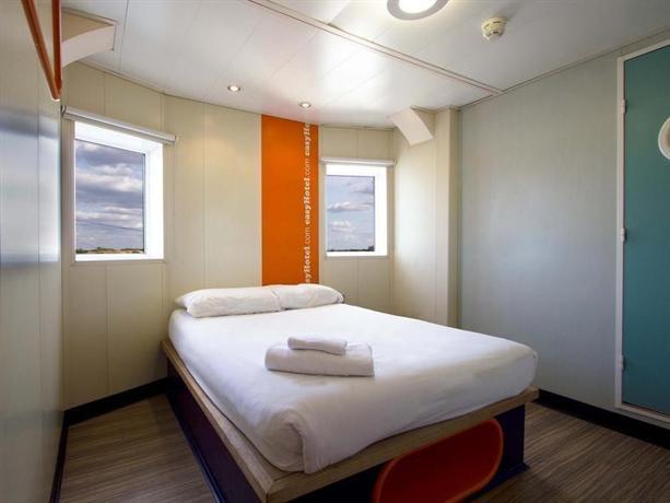 Easyhotel London Heathrow