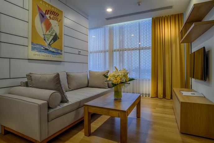 Tav Airport Hotel Izmir