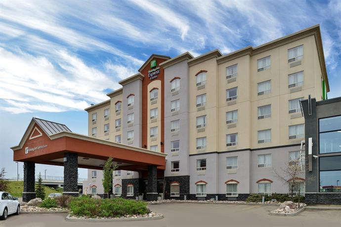 Holiday Inn Express & Suites Edmonton North