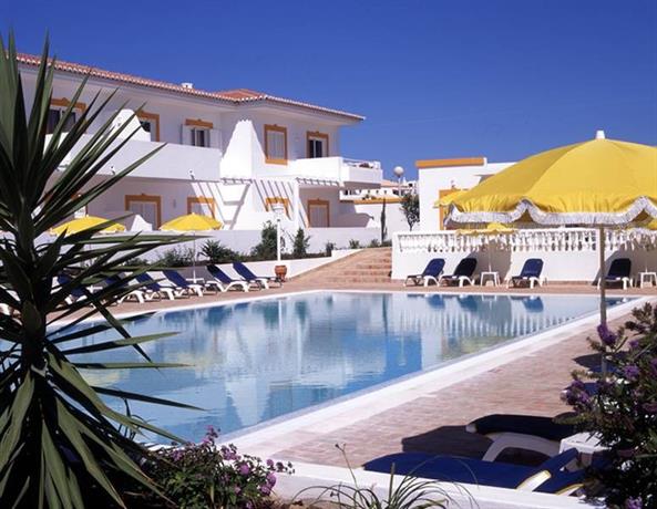 Vila Branca By Aguahotels Lagos Compare Deals