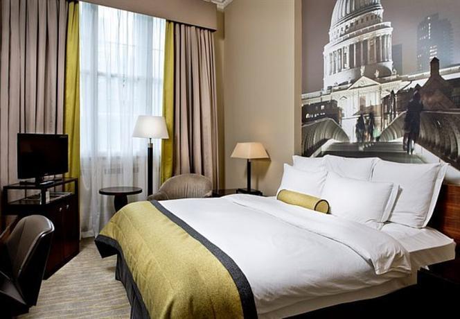 Threadneedles Autograph Collection