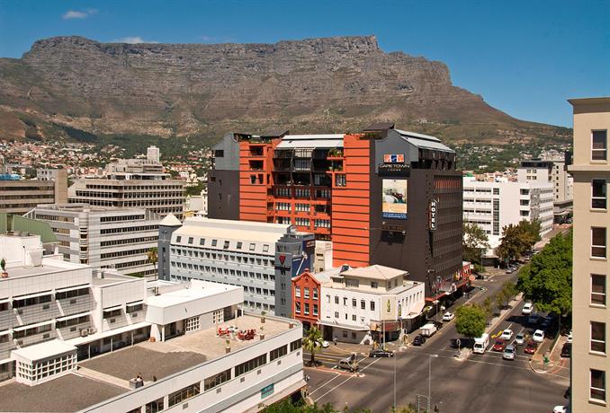 Cape Town Lodge Hotel