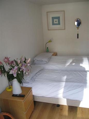 At Home Bed & Breakfast Chiswick London