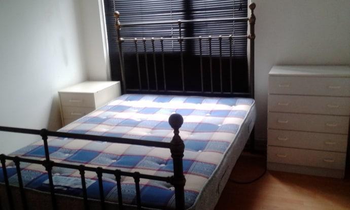 Fun Loving Host In Pinner