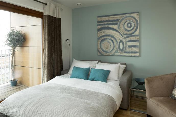 Deluxe Tower Bridge Apartment