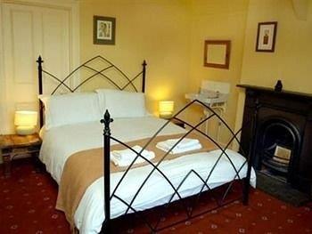 Shutta House Bed & Breakfast Looe