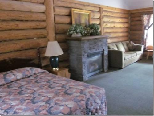 Bear Creek Cabins Mariposa Compare Deals