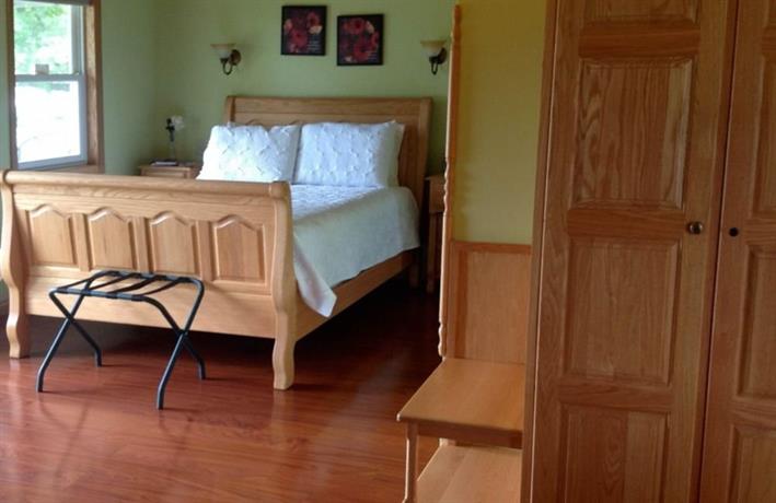 Garden Gate Get-A-Way Bed & Breakfast Millersburg