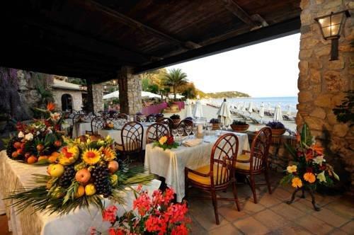 Hotel villaggio aeneas landing, gaeta compare deals Aeneas landing gaeta