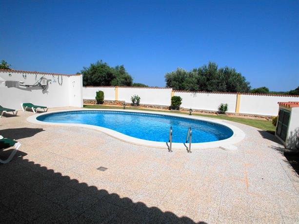 Villa Neus, Mahon - Compare Deals