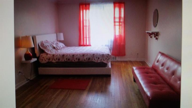 Two Bedroom Apartment in Forest Hills