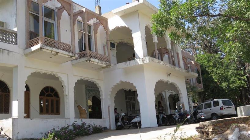 Radhika Palace Hotel, Pushkar - Compare Deals