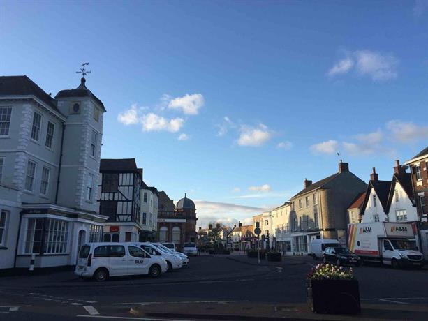 Bicester Short Stay Sleeps 3