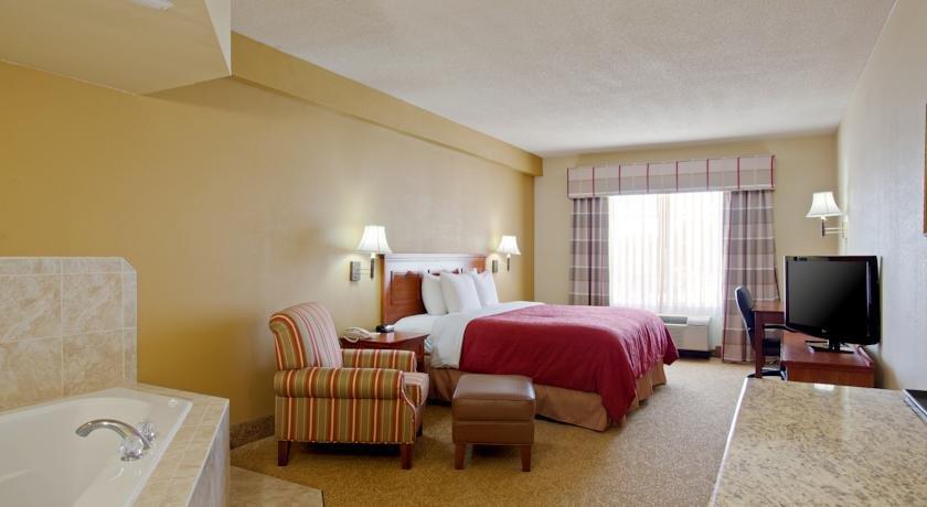 Country Inn & Suites Goldsboro