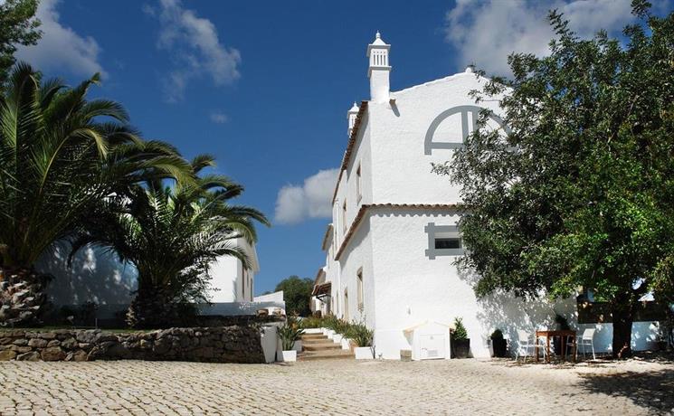 Farmhouse Of The Palms