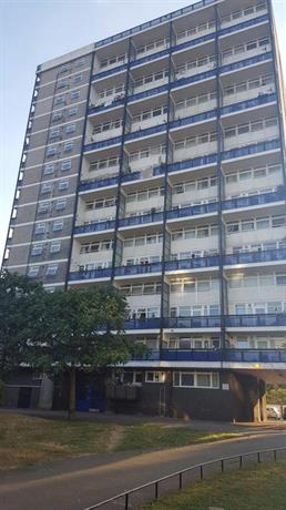 Studio Brydale House