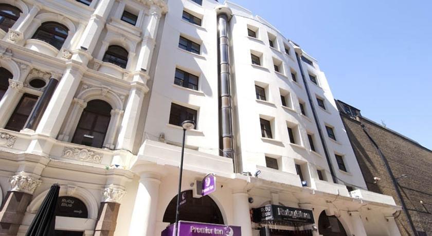 Premier Inn London Leicester Square