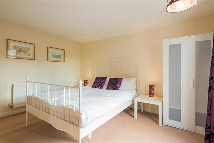 Cambridge Water House Apartment